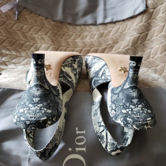 Dior Black White Pumps Slingback 2.5 Hill 39.5/9.5 - Picture 8 of 8